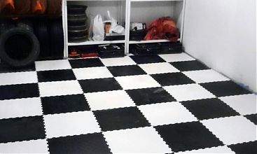 Тактильная плитка для слабовидящих, продольный риф (300x300, ТПУ)