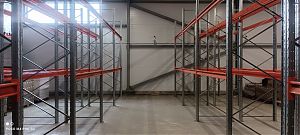 Установка паллетных фронтальных стеллажей на складе заказчика